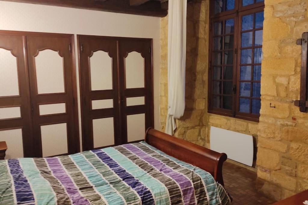 Demeure Du Xiiie-Xive S. Dans La Cite Medievale. Gourdon-en-quercy Dış mekan fotoğraf